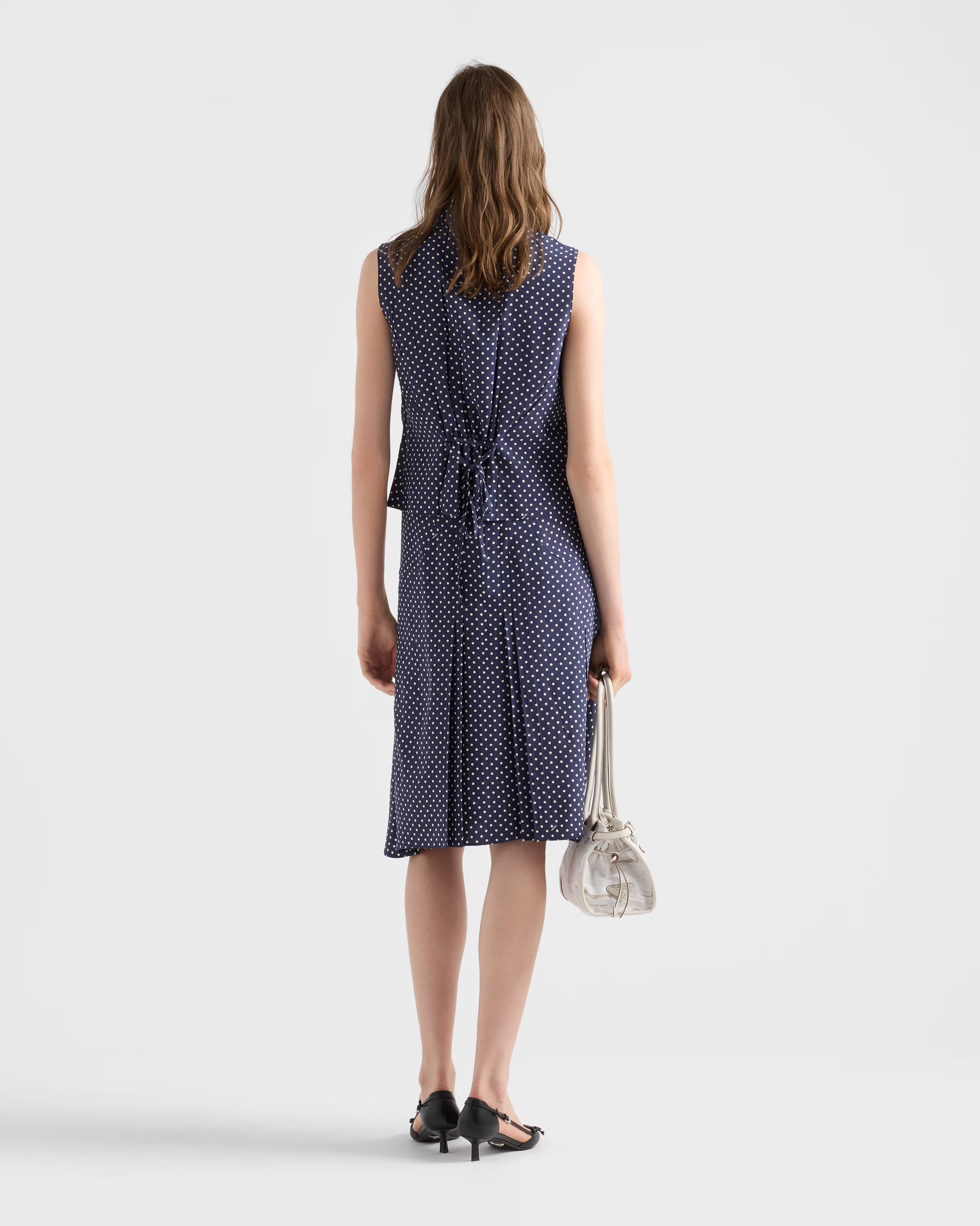 Sleeveless polka-dot marocain silk shirt